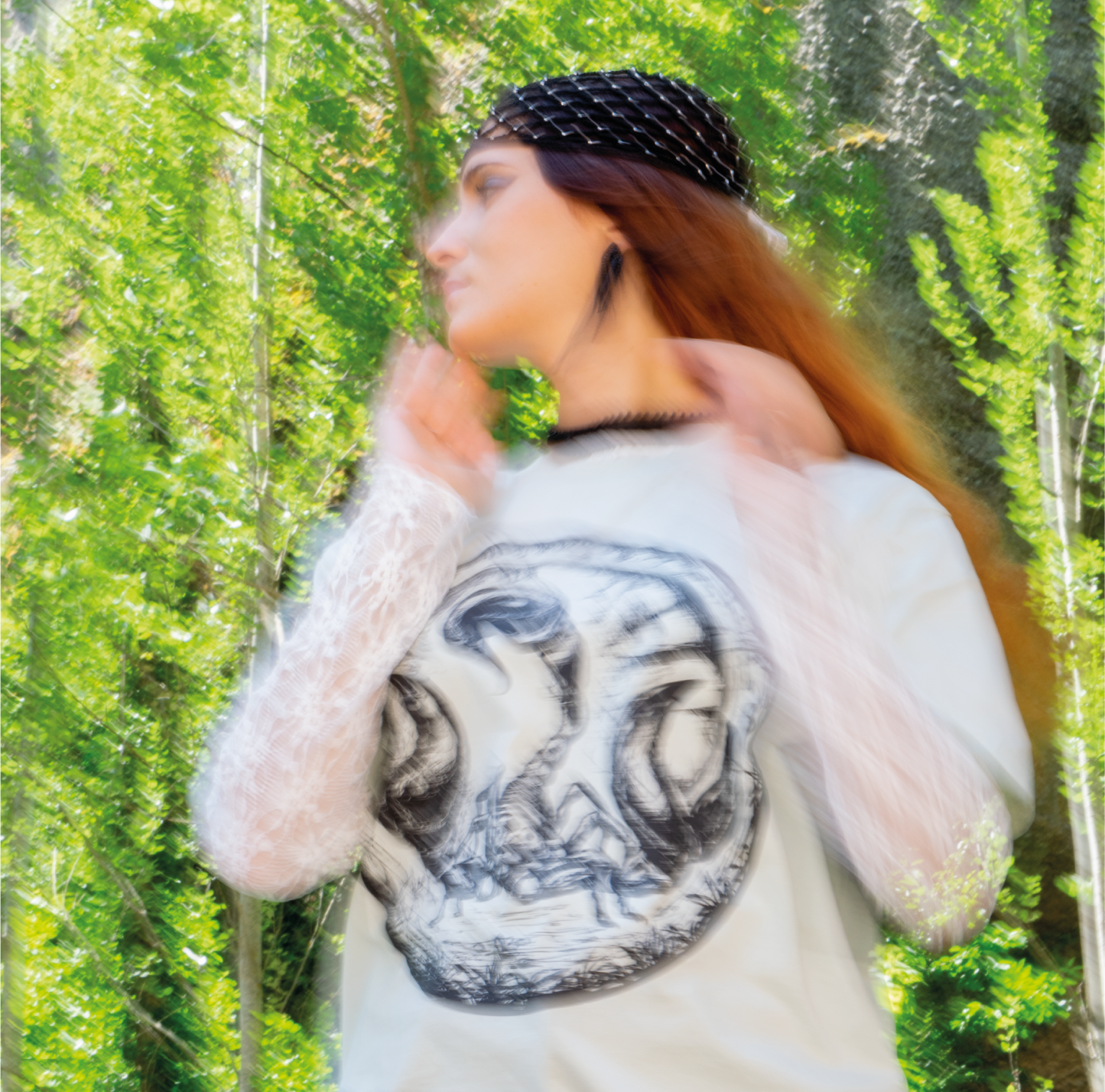 LIGHT GREEN T-SHIRT WITH GRAPHICS: A SCORPION EXPLORER DESIGN IN PREMIUM ORGANIC COTTON