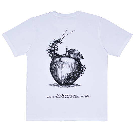 WHITE T-SHIRT: APPLE AND CENTIPEDE DESIGN IN PREMIUM ORGANIC COTTON